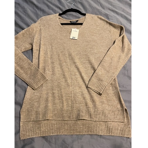 Womens brand sweaters and midi length casual skirt size Small/medium - Picture 1 of 4